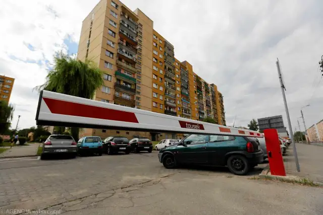 Spółdzielnia mieszkaniowa: od lokatora do właściciela pełny przewodnik