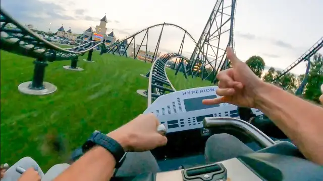 Jak długo trwa zjazd na Hyperion? Poznaj czas przejazdu w Energylandii