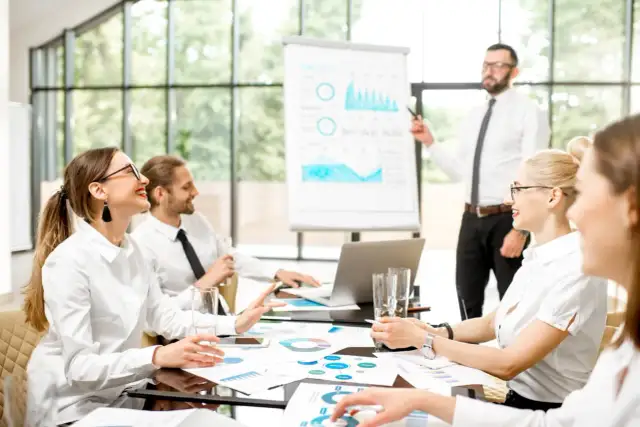 Marketing internetowy - Czy ignorowanie go to porażka w 2026?