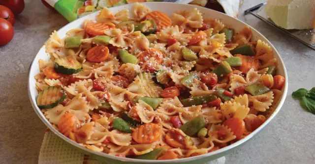 Warzywa na patelni z czym podać, aby stworzyć pyszne danie