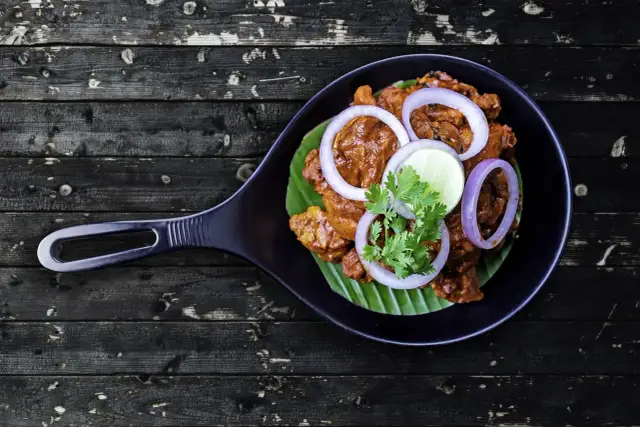 Najłagodniejsze curry – które wybrać, aby uniknąć ostrości?