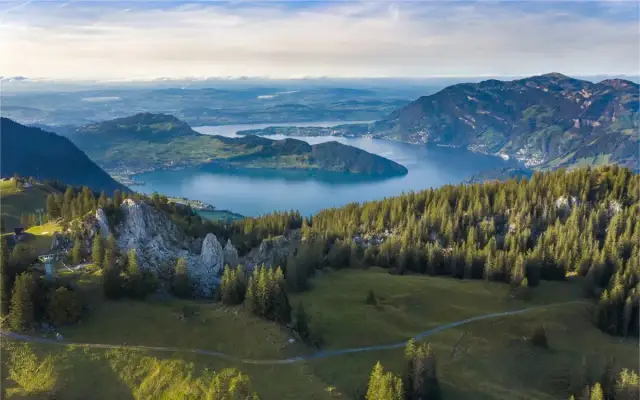 Najpiękniejsze miejsca na Ukrainie, które musisz zobaczyć w życiu