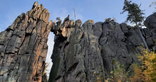 Statek skalny w Sudetach - niezwykła formacja z niesamowitym widokiem