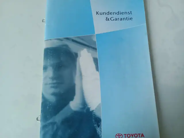 Książka serwisowa - Jak sprawdzić, czy historia auta jest wiarygodna?