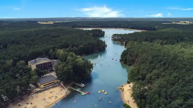Kobyla Góra: Atrakcje, wieża widokowa, zalew. Planuj wyjazd!