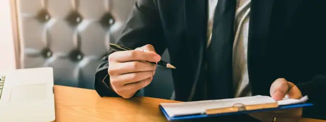 Jak napisać wniosek o zwolnienie z zawodowej służby wojskowej bez błędów