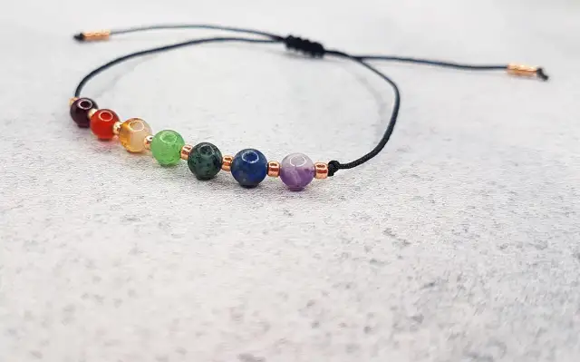 Bransoletka 7 czakr co oznacza: odkryj znaczenie kamieni i czakr