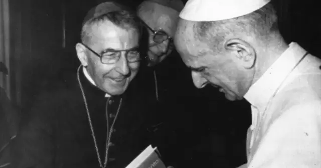 W którym roku zmarł papież? Zaskakujące fakty o jego śmierci