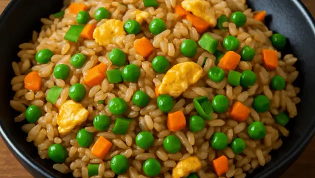 Jak przygotować ryż jak z chińskiej restauracji, aby zachwycał smakiem