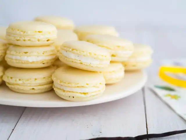 Idealny krem do makaroników: Przepisy i sekrety perfekcyjnego nadzienia