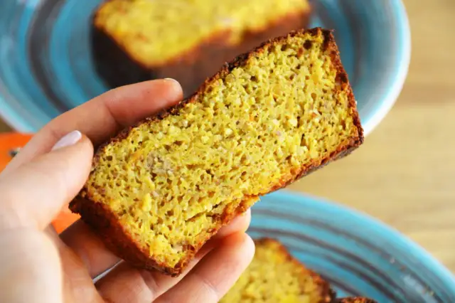 Jak przygotować idealne ciasto z gotowanych pomarańczy – przepyszny przepis!