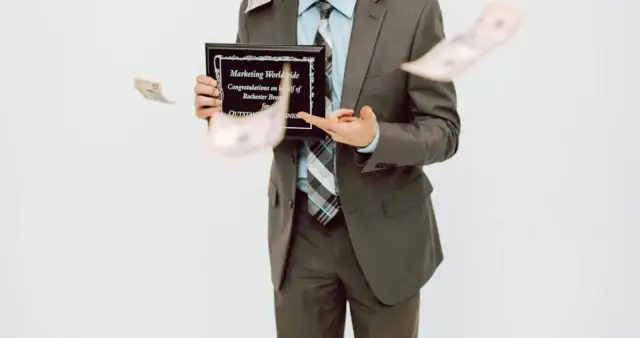 Kariera po biologii: Odkryj perspektywy, zarobki i top specjalizacje