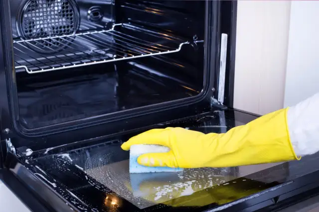 Czyszczenie piekarnika tabletką: Skutecznie i bezpiecznie!