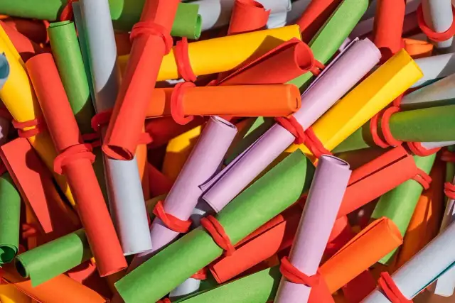 Jak zrobić losy na loterię fantową - kreatywne pomysły i instrukcje