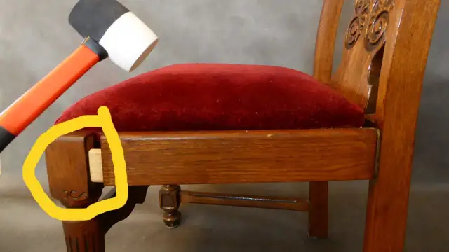 Jak skleić krzesło drewniane - uniknij błędów w naprawie mebli
