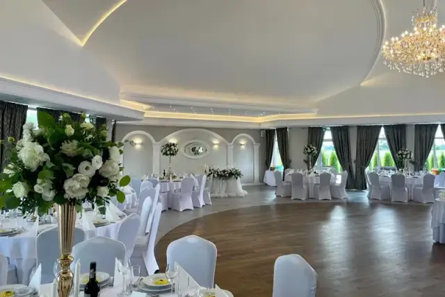 Dworek Broniszówka - idealne miejsce na niezapomniane wydarzenia