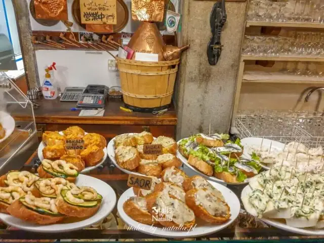 Wenecja: Gdzie zjeść? Autentyczne smaki bez pułapek!