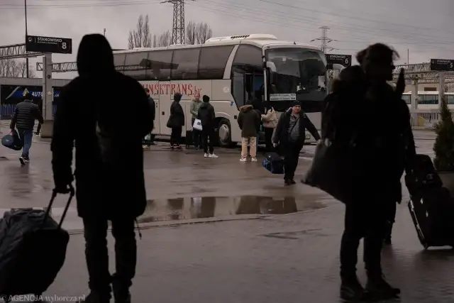 Flixbus Dworzec Zachodni: Odjazd z -1! Jak trafić bez stresu?