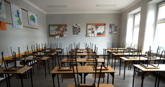 Ile trwają rekolekcje? Odkryj zaskakujące różnice w długości