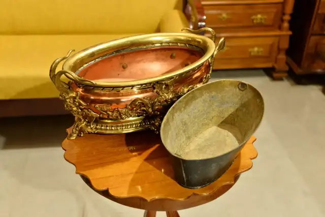 Żardiniera: Elegancki dodatek do każdego stylowego wnętrza