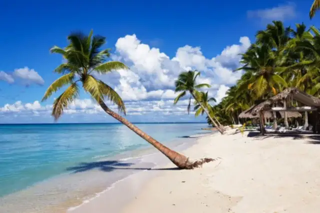 Gdzie w grudniu na wakacje z dzieckiem? Ciepłe miejsca bez tłumów