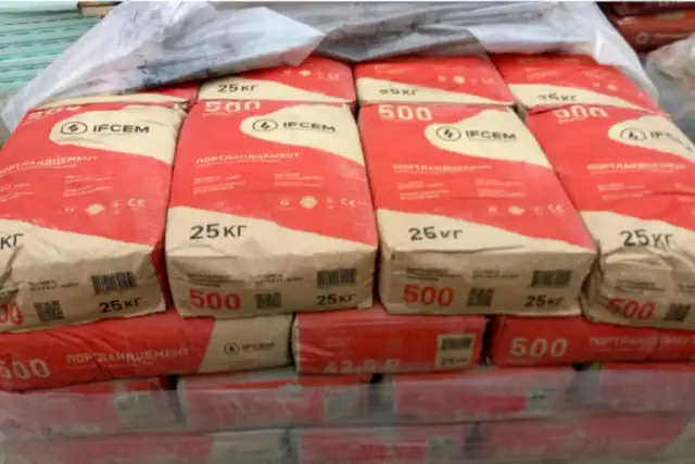 Ile waży paleta cementu? Zaskakujące fakty o wadze i workach cementu