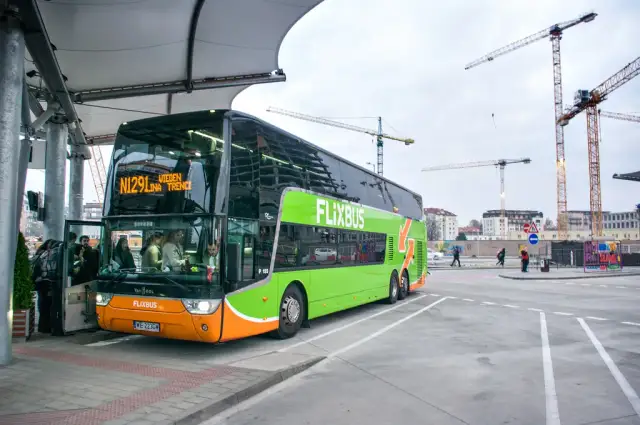 Gdzie zatrzymuje się flixbus na dworcu w Katowicach - ważne informacje