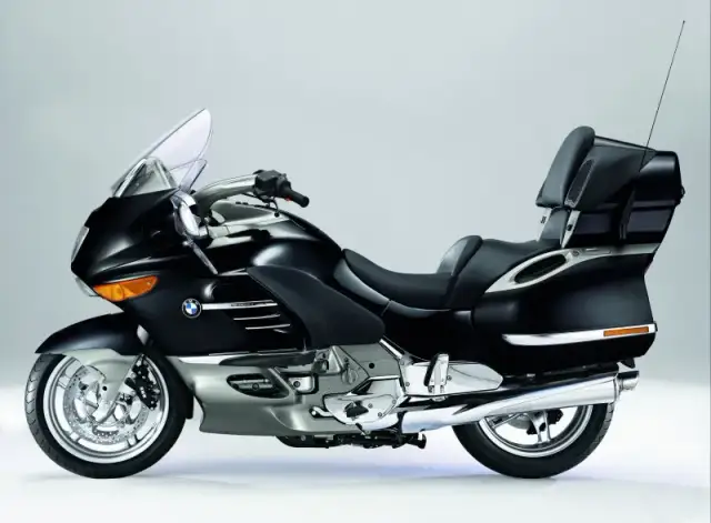 BMW K 1200 LT: Kupić czy odpuścić? Wady, zalety i typowe usterki.