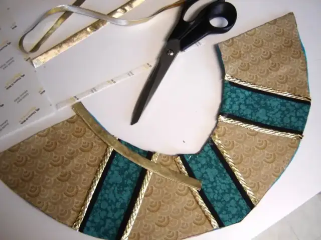 Jak zrobić strój Kleopatry samodzielnie i zaoszczędzić na kosztach