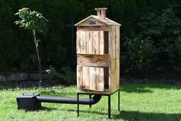 Jak zrobić wędzarnię na działce - proste kroki do idealnego smaku