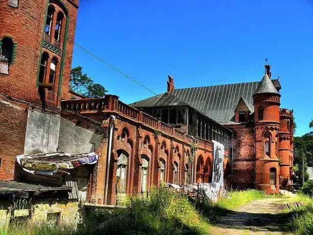 Sokołowsko: Gdzie zjeść? Odkryj smaki śląskiego Davos!