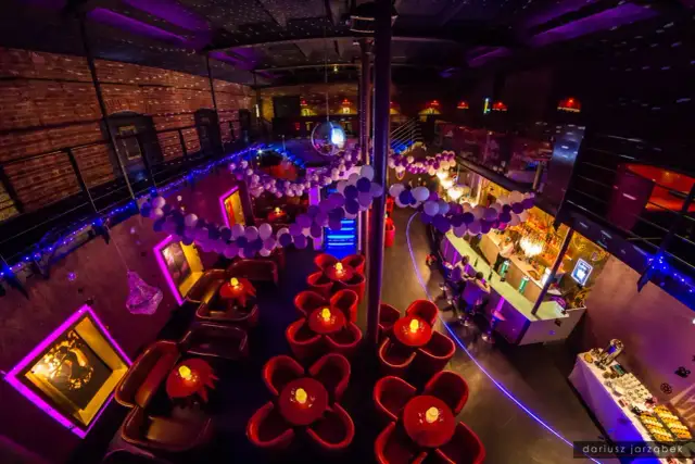 Gdzie zjeść w Łodzi? Odkryj najlepsze restauracje i smaki miasta!