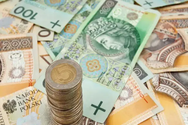 Renta na kręgosłup ile wynosi? Sprawdź, ile możesz otrzymać w ZUS