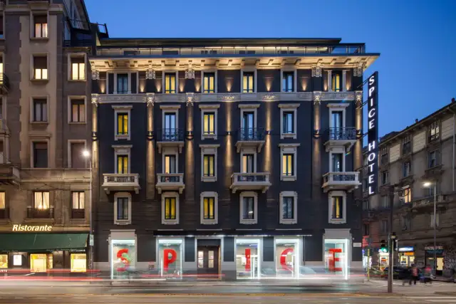 Spice Hotel Milano: Posizione, Camere e Servizi | Prenota Ora