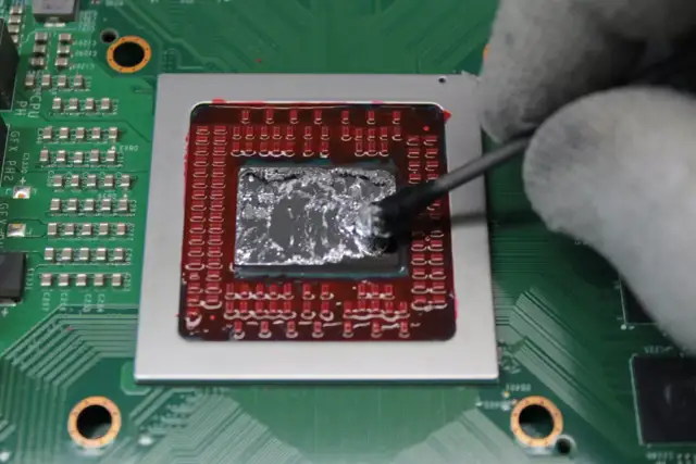 Głośny Xbox Series X i przegrzewanie? Odzyskaj ciszę i moc!