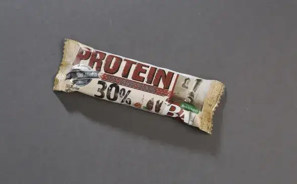 Ile kalorii ma baton proteinowy? Sprawdź, co naprawdę jesz