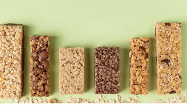 Czy dzieci mogą jeść batony proteinowe? Oto, co musisz wiedzieć