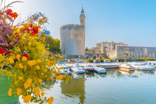 Visiter la ville sans courir : des activités familiales relaxantes