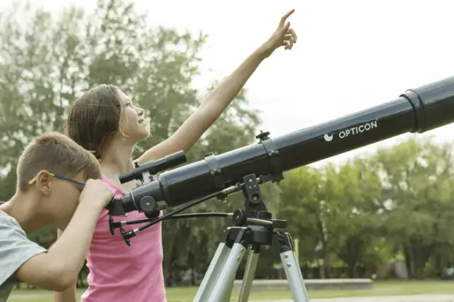 Jaki dobry teleskop wybrać, aby nie przepłacić i cieszyć się astronomią?