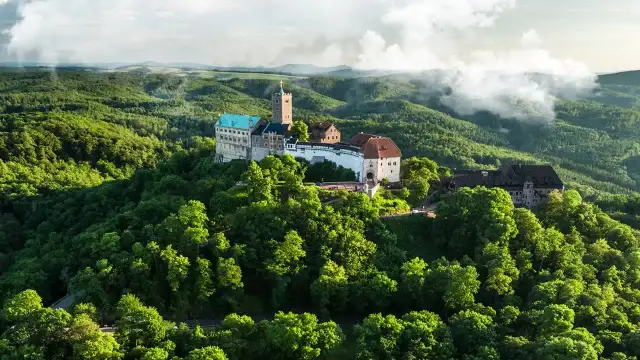 Turyngia atrakcje: odkryj niezwykłe miejsca, które musisz zobaczyć