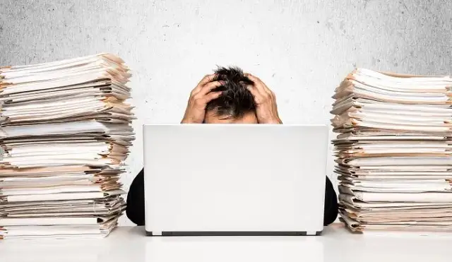 Czy sąd wysyła postanowienie o nabyciu spadku? Poznaj fakty!