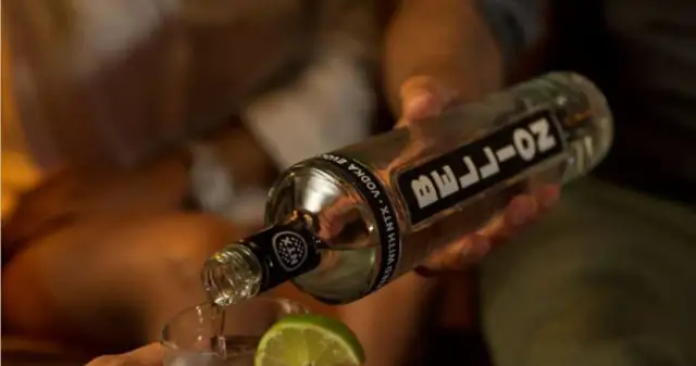 Jaka wódka jest najzdrowsza? Odkryj bezpieczniejsze opcje dla zdrowia