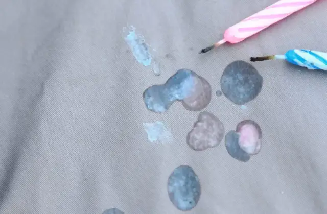 Jak usunąć wosk z bluzy? Skuteczny poradnik krok po kroku