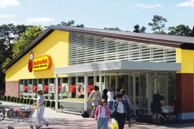 Ile jest biedronek w Radomiu? Sprawdź, gdzie je znajdziesz!