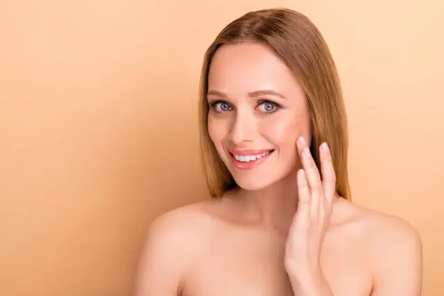 Czy pod krem BB nakładać krem? Odkryj, co jest najlepsze dla Twojej skóry