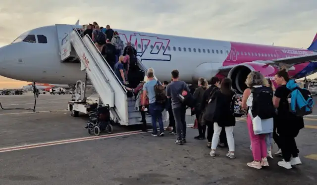 W jakie dni lata Wizz Air? Sprawdź rozkład i znajdź tanie loty