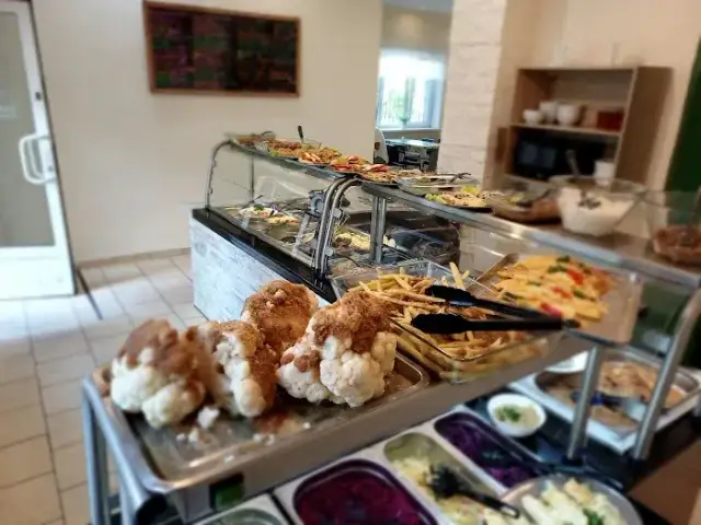 Gdzie zjeść w Wałbrzychu? Odkryj najlepsze miejsca na smaczne jedzenie