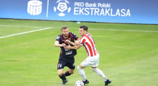 Ekstraklasa: Kiedy nastąpił koniec podziału na grupy?