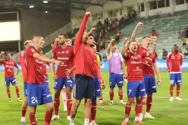 Renesans polskiej piłki nożnej: które kluby przewodzą?