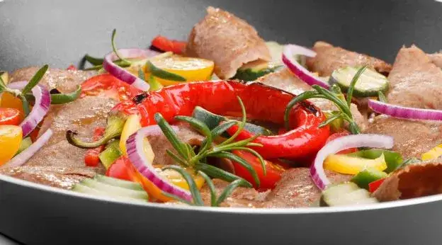 Gdzie kupić kebab cięty mrożony? Sprawdź najlepsze oferty w Polsce